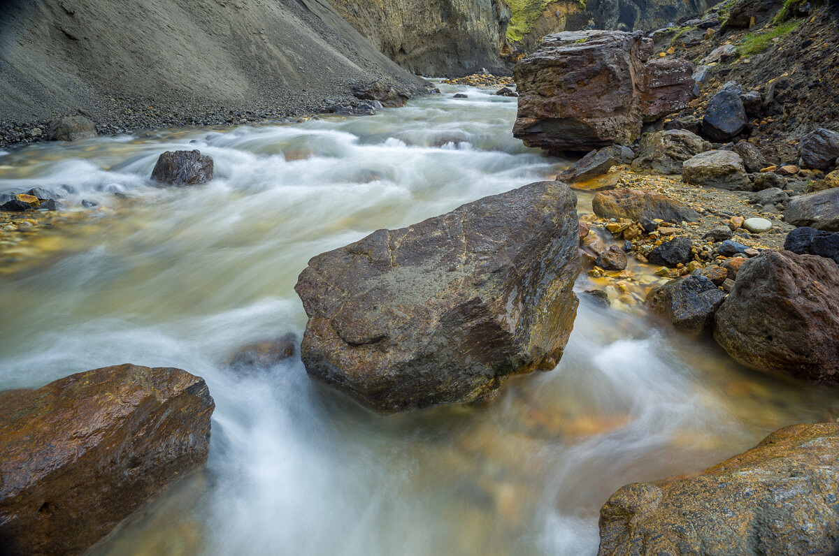 Leica S (Typ 007) with Elmarit-S 30mm, 1 sec @ f/13, ISO 100, Tripod, 6 stop IRND Filter