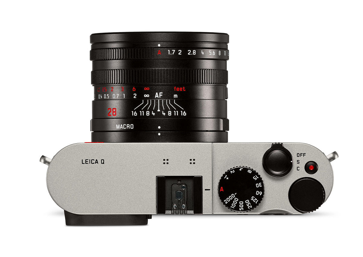 leica-q-titanium-gray_top