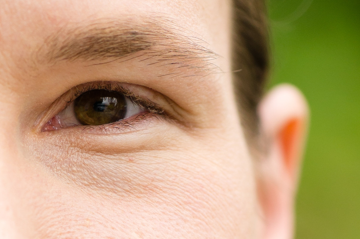 100% crop