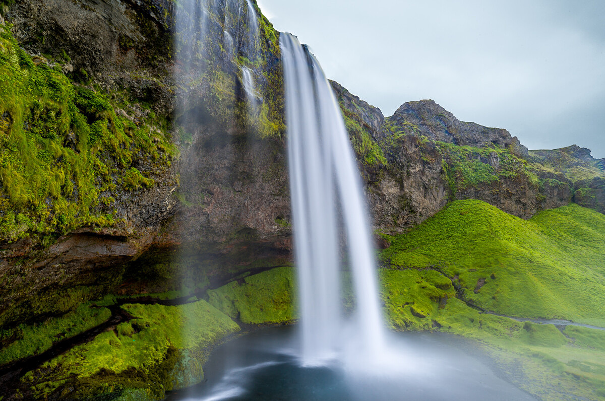 Leica S (Typ 007) with Super-Elmar-S 24mm, 4 sec @ f/11, ISO 100, 6 stop IRND, Tripod