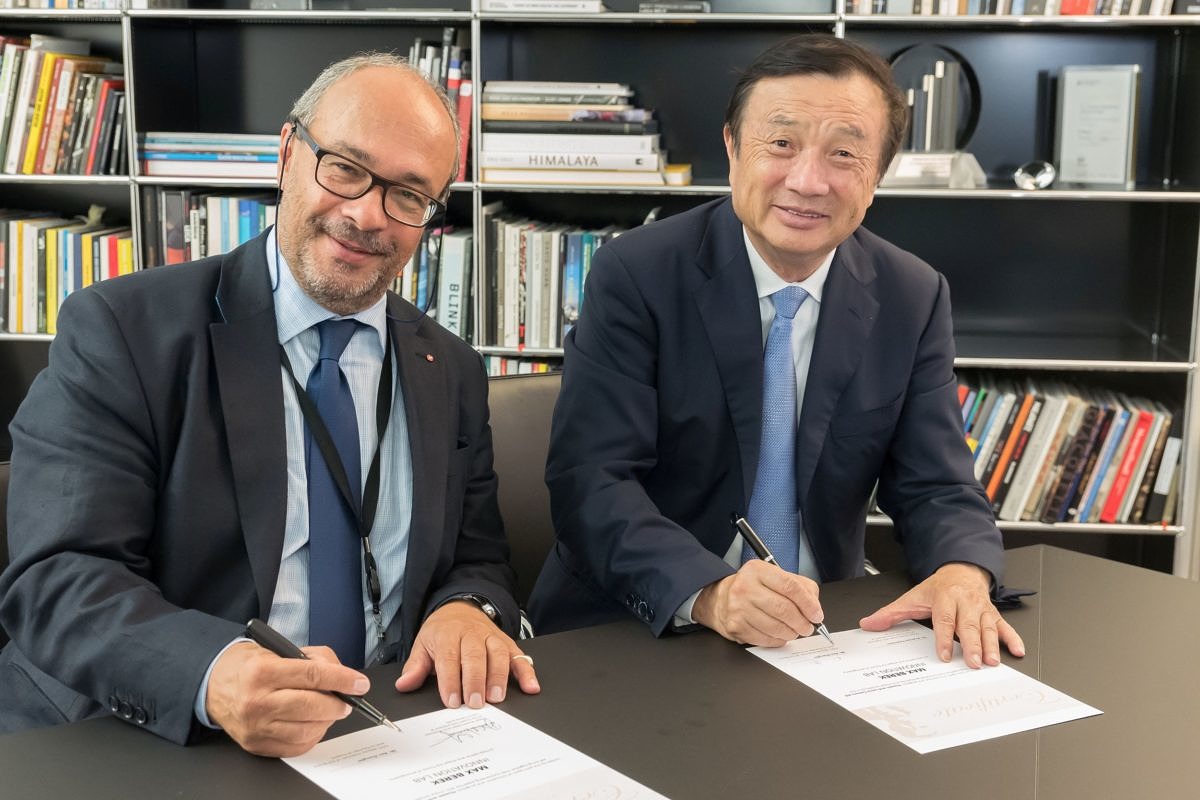 kaufmann-zhengfei-hauwei-signing
