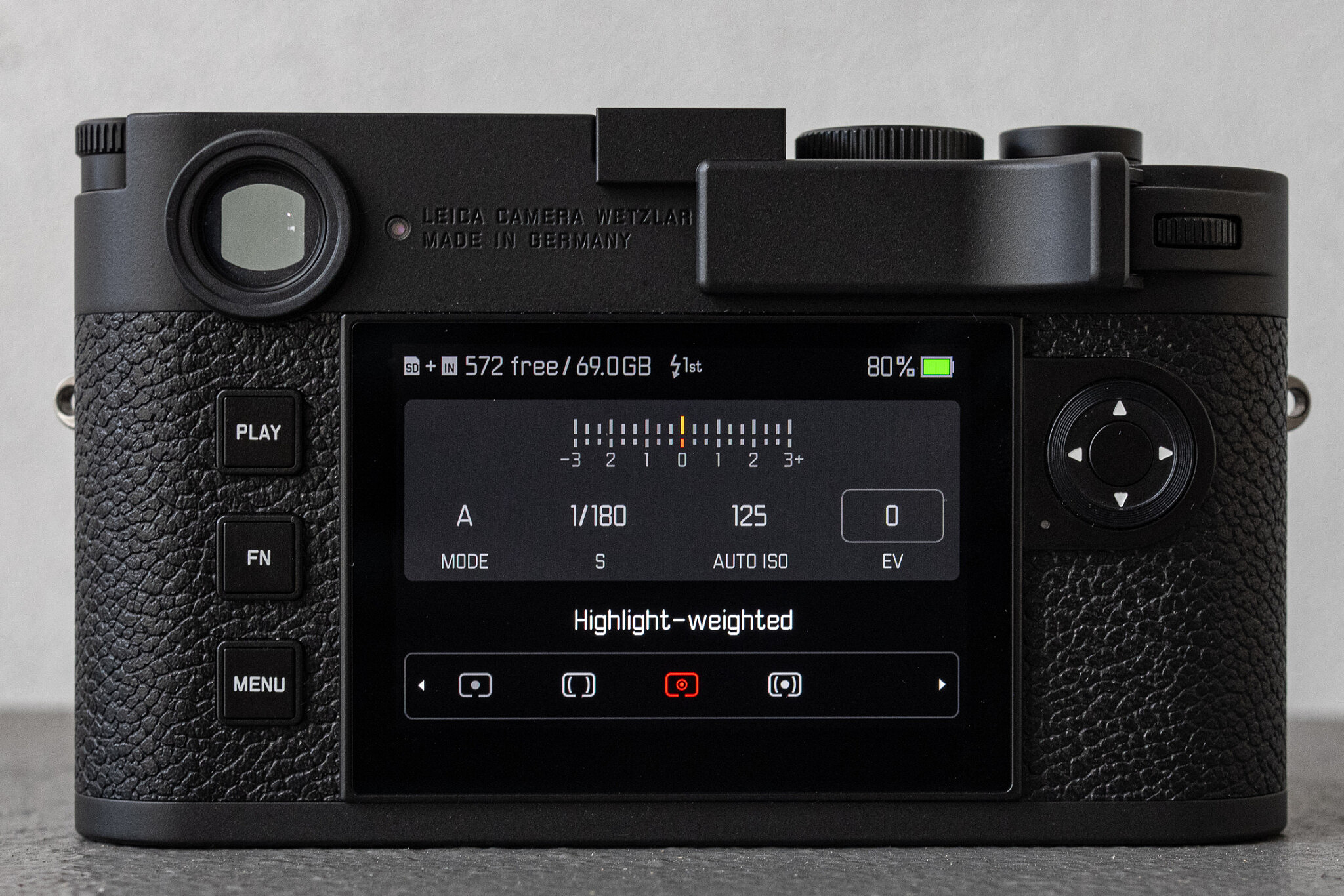 Leica M11 Firmware v1.4.0.0 Now Available LaptrinhX / News
