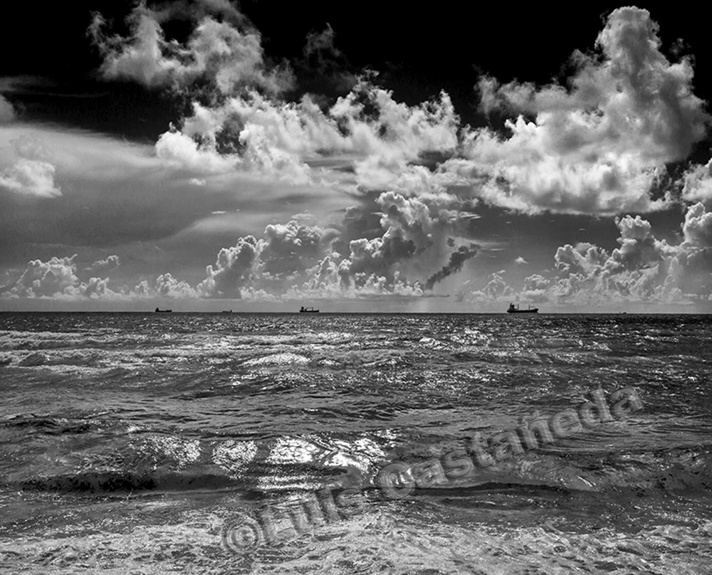 bw-964-d9863-seascape