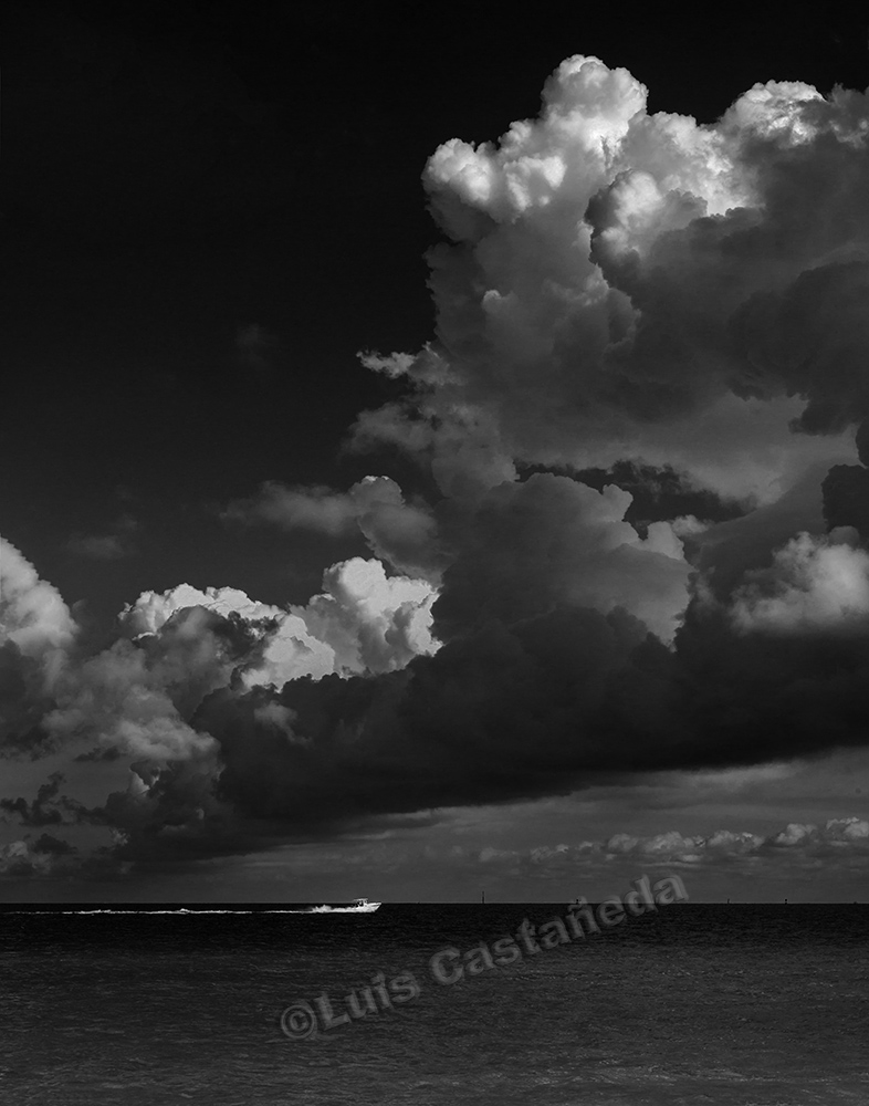 bw-970-sea-and-clouds